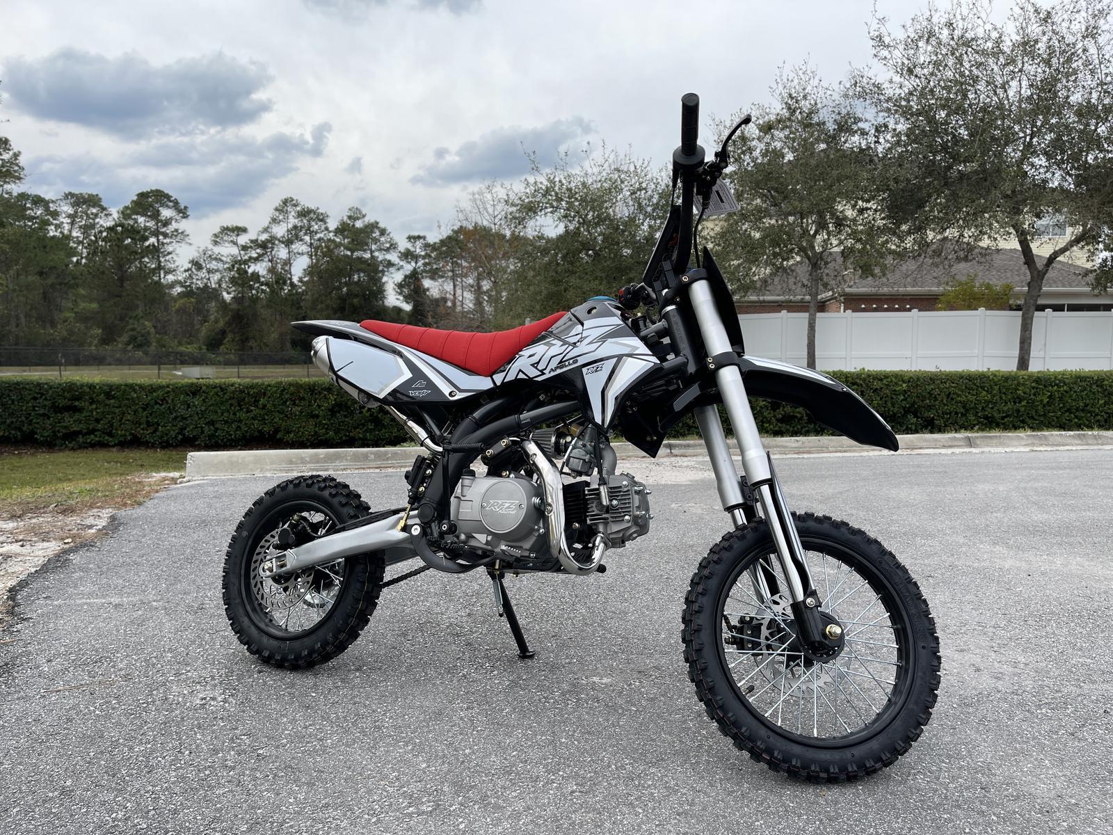 Apollo X15 125cc Dirt Bike Kryptex Golf Carts