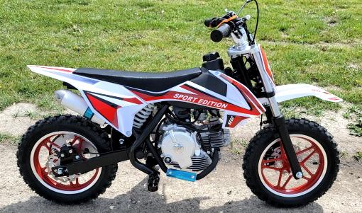 DB-60cc Kids Dirt Bike w/ Training Wheels Kryptex Golf Carts